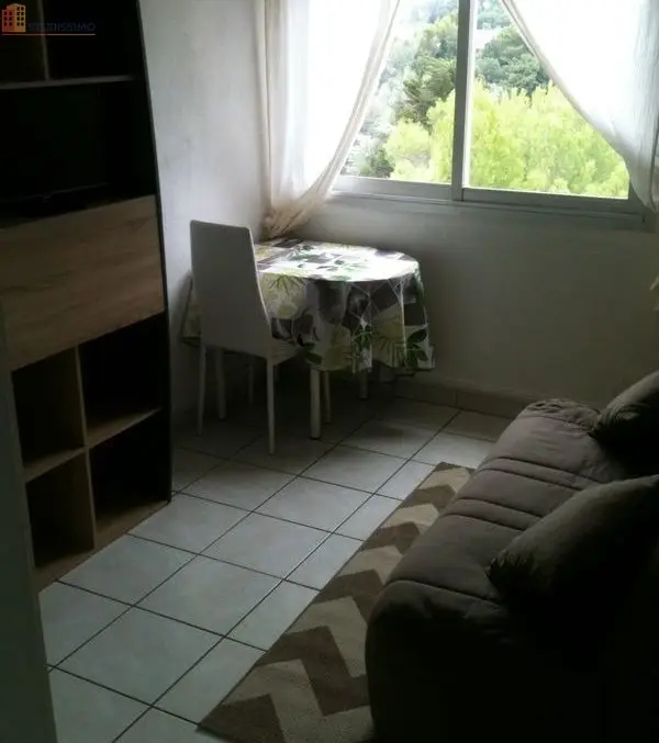 Studio 18m² Cannes 06150 - Meublé, dernier étage - Photo 9