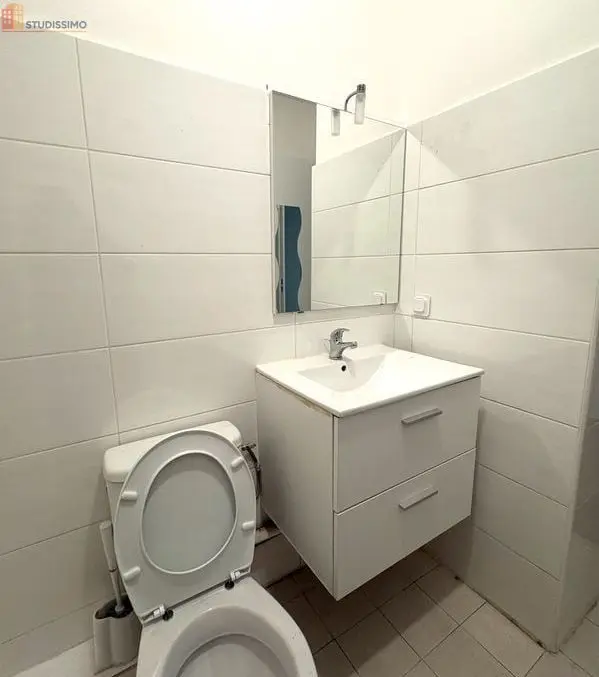 Studio meublé 22m² Nice 06200 - Meublé, 2e étage - Photo 2