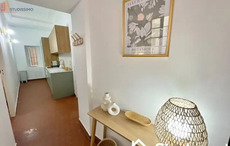 Studio meublé 13m² Grasse - Lumineux, 1er étage - Photo 3