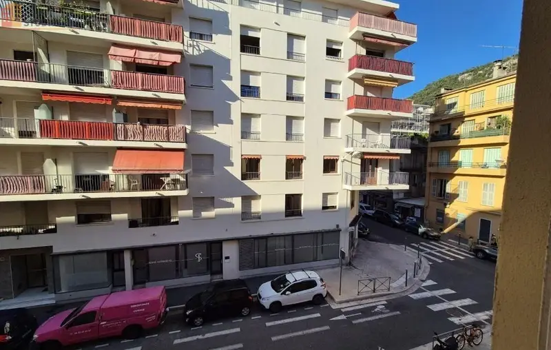 Studio meublé 22m² Nice 06300 - Meublé, 2e étage - Photo 4
