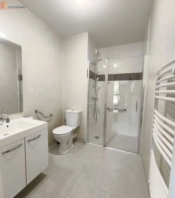 Studio meublé 33m² Grasse - Meublé, DPE C - Photo 3