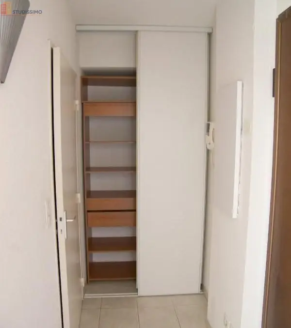 Studio meublé 20m² Nice 06200 - Lumineux, dernier étage - Photo 16