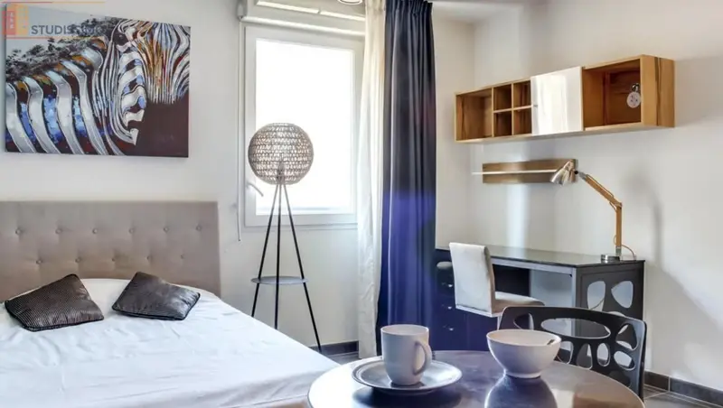 Studio meublé 23m² Nice 06000 - Meublé, 1er étage - Photo 1