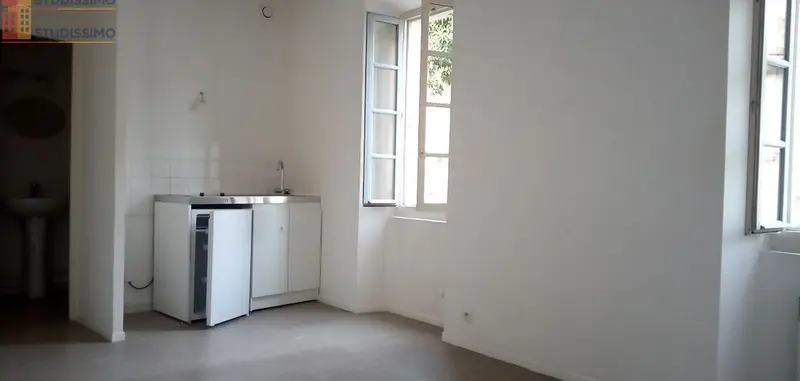 Studio 18m² Grasse 06130 - Photo 1