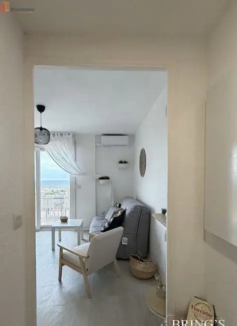 Studio meublé 20m² Nice 06200 - Étage élevé, lumineux - Photo 6