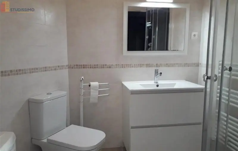 Studio meublé 22m² Nice centre - Balcon, rue de la Liberté - Photo 2