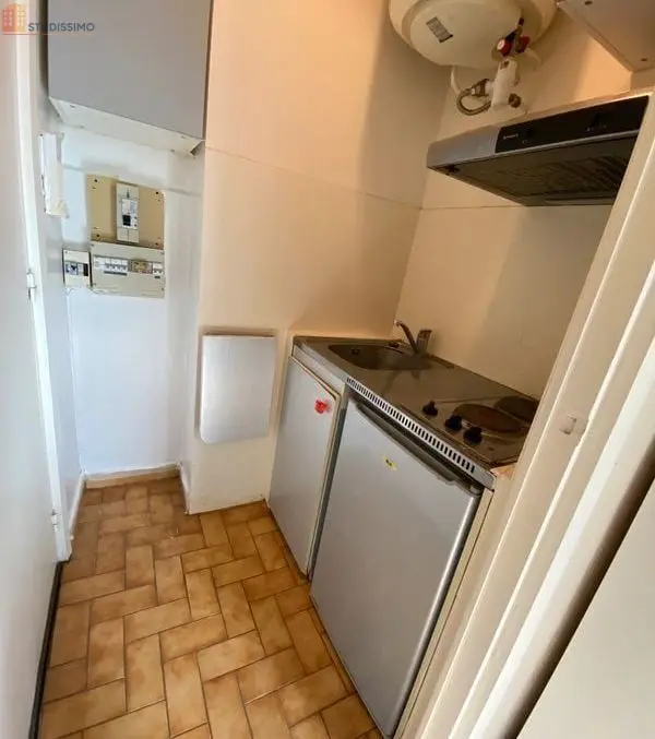 Studio meublé 17m² Nice 06000 - Meublé, DPE D - Photo 2