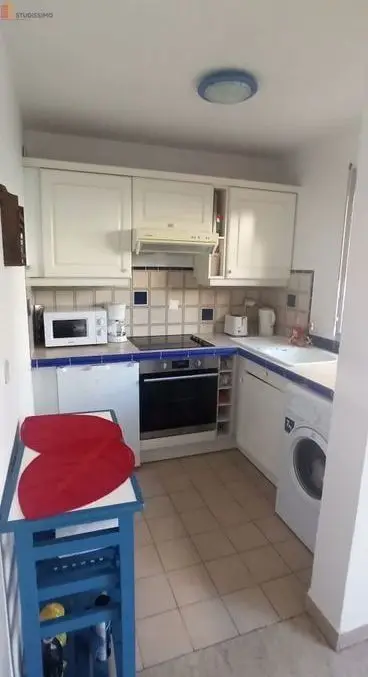 Studio meublé 33m² Nice 06300 - Terrasse, proche port - Photo 2
