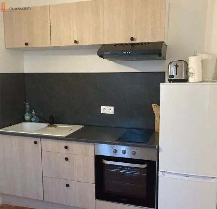 Studio meublé 25m² Grasse 06130 - Meublé, DPE D - Photo 1