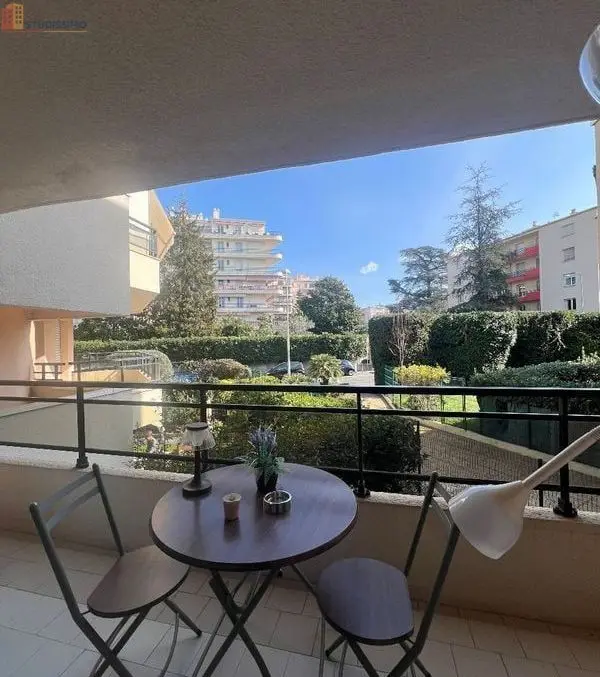 Studio meublé 35m² Nice Cimiez - Terrasse, résidence avec piscine - Photo 17