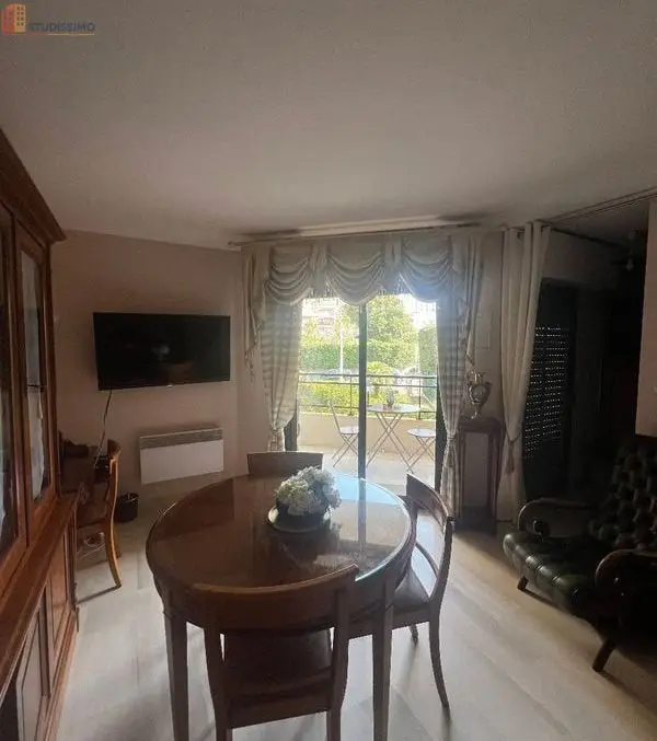 Studio meublé 35m² Nice Cimiez - Terrasse, résidence avec piscine - Photo 12