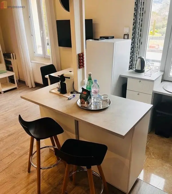 Studio meublé 21m² Cannes centre - Rénové, pour étudiant - Photo 2