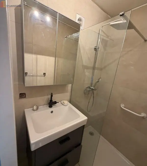 Studio meublé 38m² Cannes 06400 - Vue mer - Photo 4