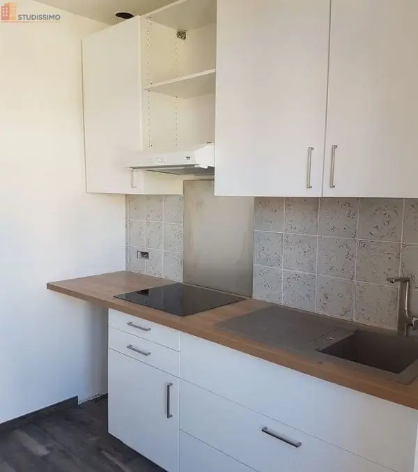 Studio 25m² Nice Port - Proche Place des Pins - Photo 8