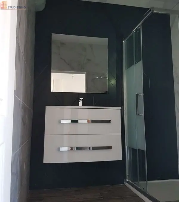 Studio 25m² Nice Port - Proche Place des Pins - Photo 4