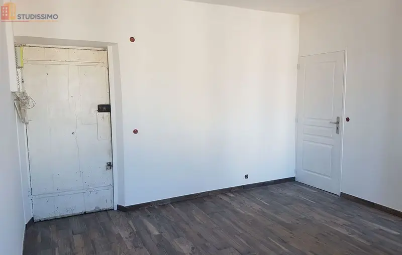 Studio 25m² Nice Port - Proche Place des Pins - Photo 2