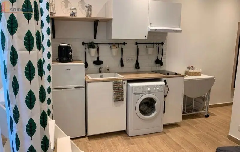Studio meublé 15m² Cannes centre - Calme, lumineux - Photo 2