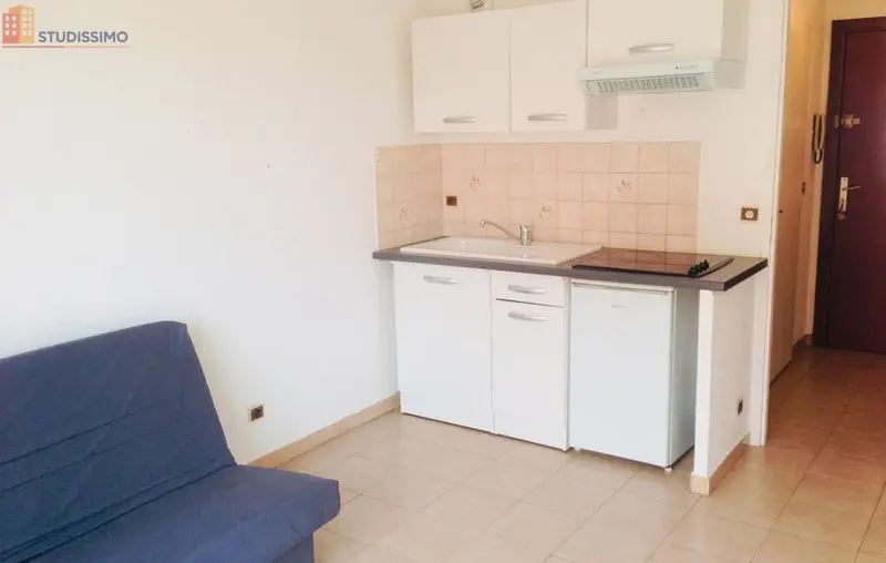Studio meublé 23m² Cagnes-sur-Mer - Dernier étage, piscine - Photo 2