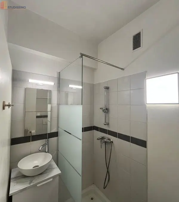 Studio meublé 20m² Nice 06100 - Neuf, 2e étage - Photo 1