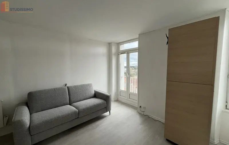 Studio 25m² Saint-Agrève 07320 - Meublé, dernier étage - Photo 4
