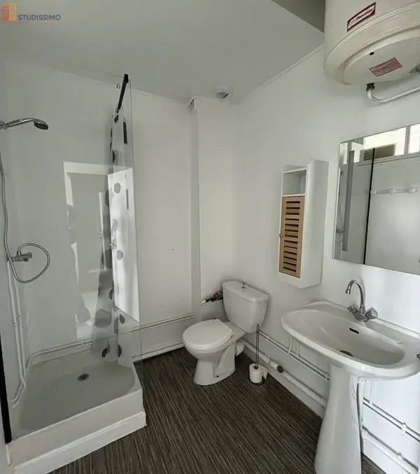 Studio 25m² Saint-Agrève 07320 - Meublé, dernier étage - Photo 2
