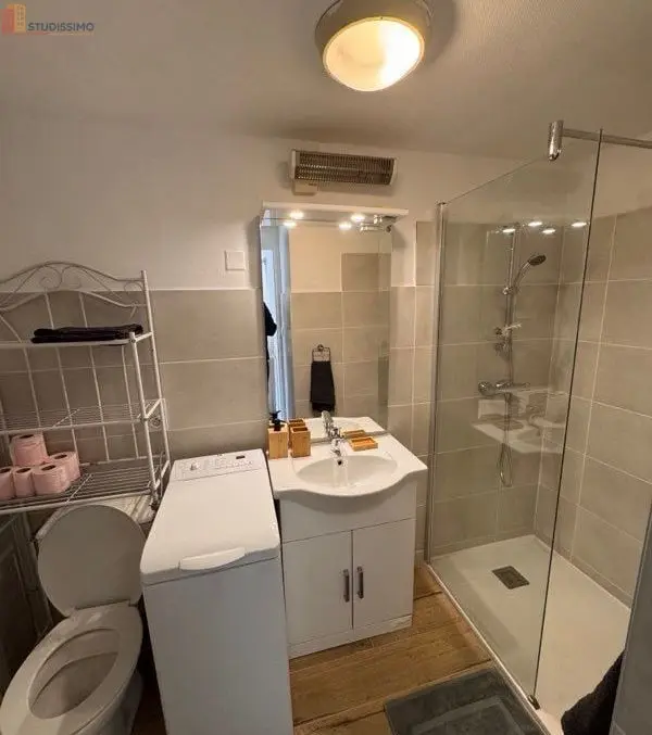 Studio 24m² Aubenas - Meublé, dernier étage - Photo 1