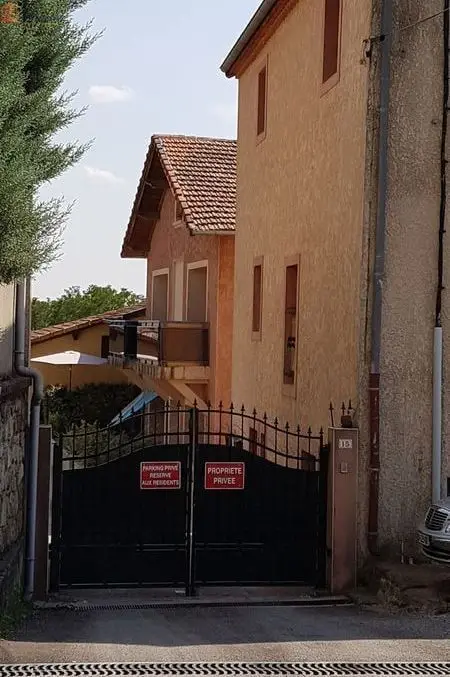 Studio meublé 25m² Aubenas - Avec parking - Photo 1