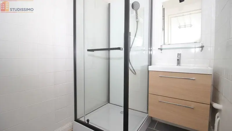 Studio 32m² Annonay - 1er étage, lumineux - Photo 2