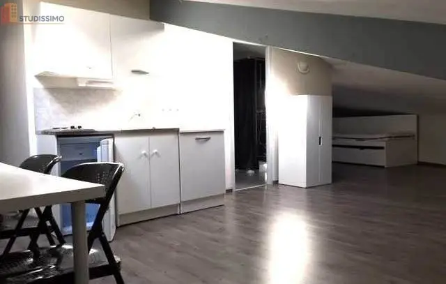 Studio 22m² Tournon-sur-Rhône - Meublé, dernier étage - Photo 2