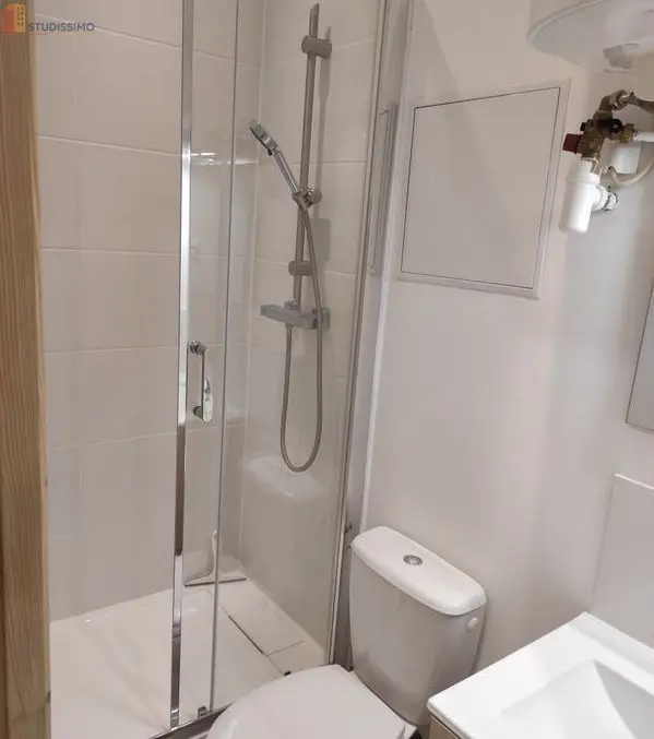 Studio meublé 15m² Aubenas centre - Meublé, lumineux - Photo 2