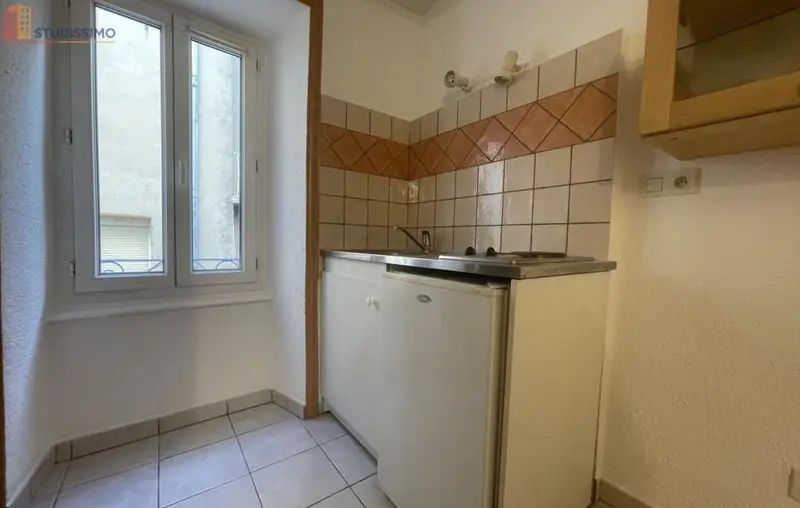 Studio 14m² Aubenas - 2e étage, DPE F - Photo 2