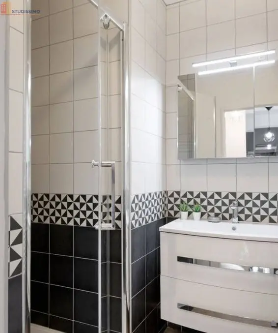 Studio meublé 17m² Aubenas centre - Meublé, 3e étage - Photo 2
