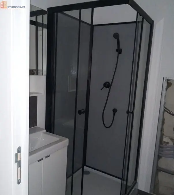 Studio meublé 20m² Charleville-Mézières - Proche centre-ville - Photo 2