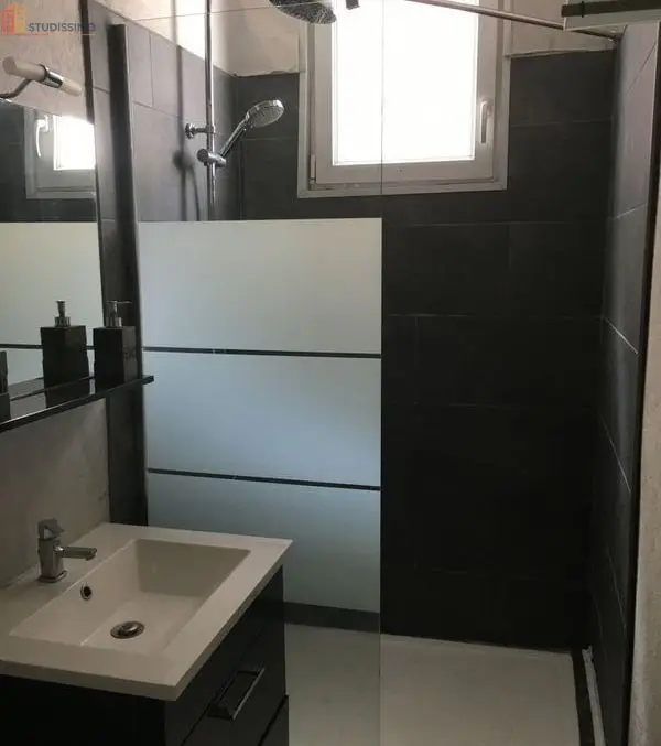 Studio meublé 32m² Charleville-Mézières - Meublé, DPE D - Photo 2