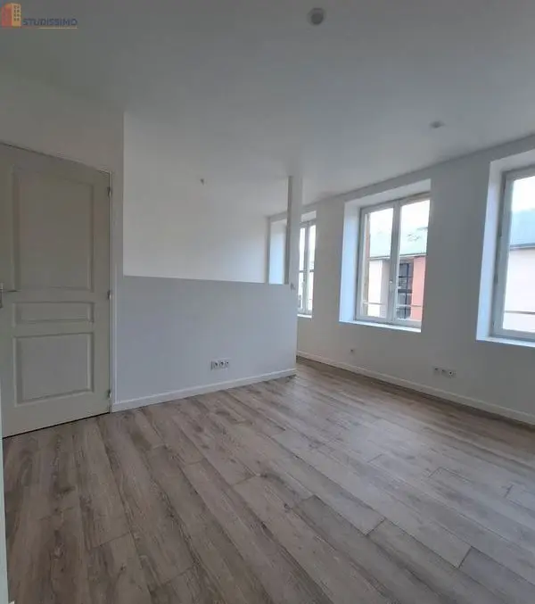 Studio 25m² Vrigne-aux-Bois - Rénové, lumineux - Photo 1