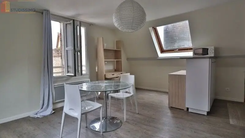 Studio 23m² Troyes - Meublé, 3e étage - Photo 1