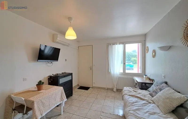 Studio meublé 17m² Troyes - Meublé, DPE C - Photo 2