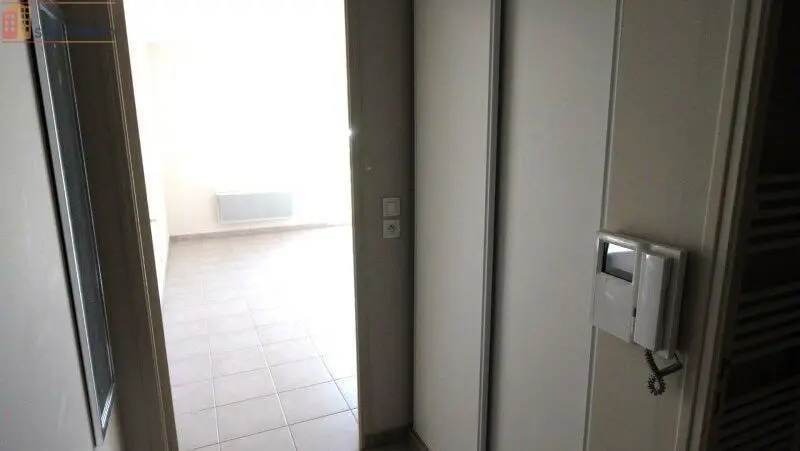 Studio 25m² Troyes centre - Lumineux, DPE C - Photo 3