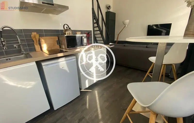 Studio meublé 24m² Troyes - Meublé, lumineux - Photo 2