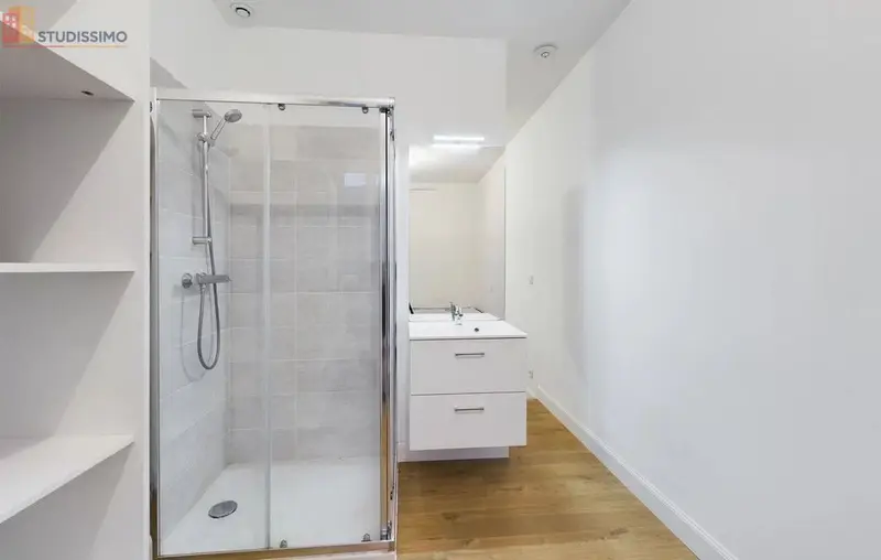 Studio 23m² Troyes - Meublé, DPE D - Photo 2