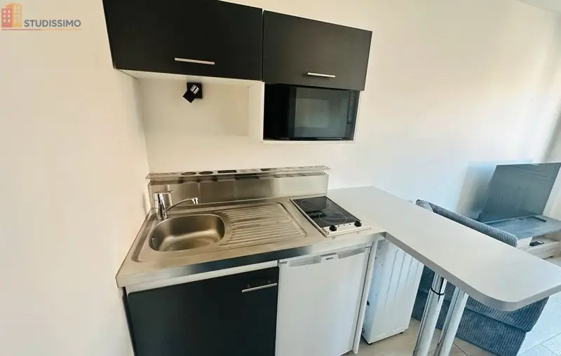 Studio meublé 22m² Troyes centre - Partiellement meublé, chauffage compris - Photo 2