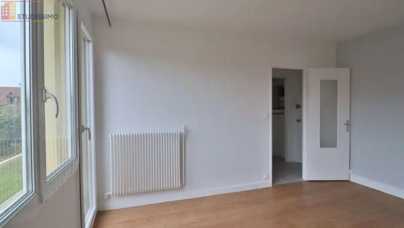 Studio 26m² Saint-André-les-Vergers - (aucune caractéristique) - Photo 8
