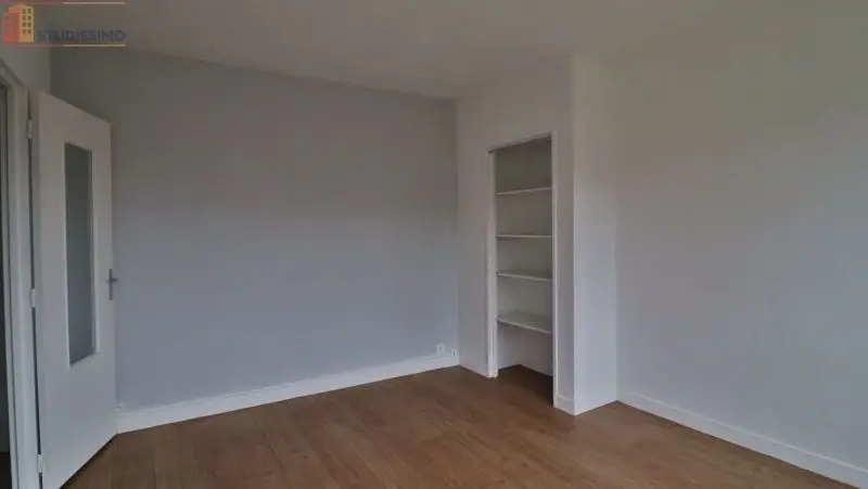 Studio 26m² Saint-André-les-Vergers - (aucune caractéristique) - Photo 5