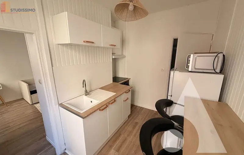 Studio meublé 27m² Troyes - Meublé, DPE D - Photo 4