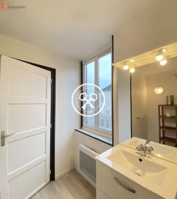 Studio 17m² Troyes - Meublé, 2e étage - Photo 1