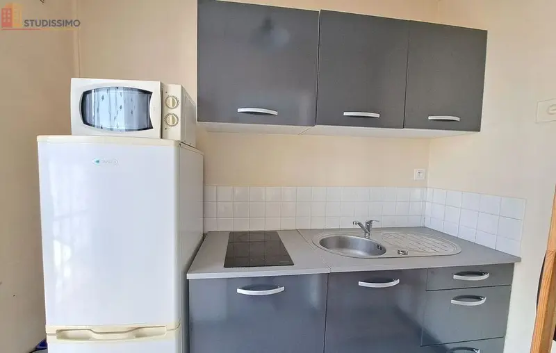 Studio meublé 25m² Troyes - Meublé, 2e étage - Photo 3