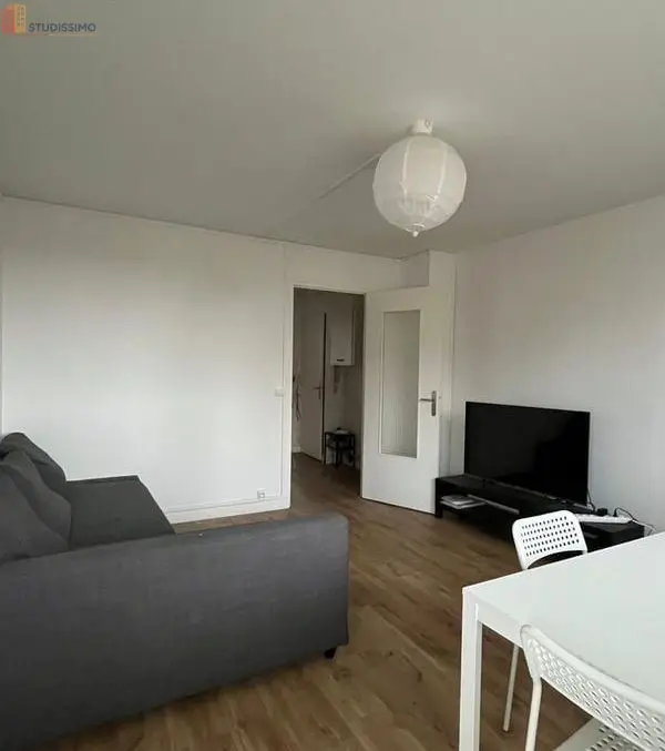 Studio 93m² Troyes - Meublé, étage 2 - Photo 1