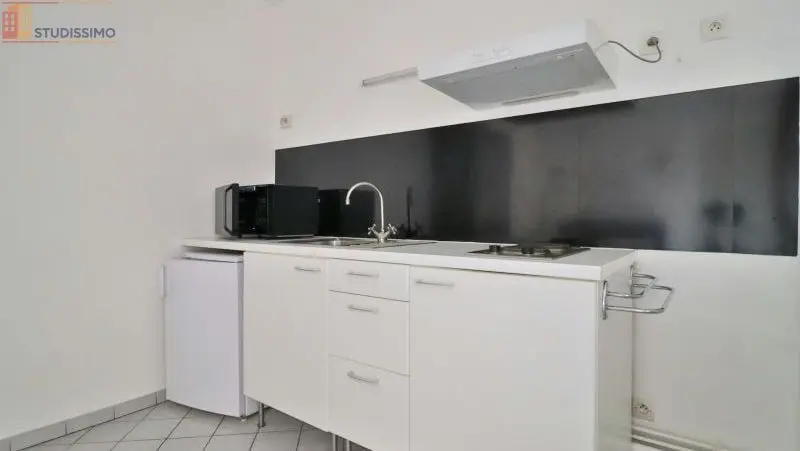 Studio meublé 24m² Troyes - Meublé, 1er étage - Photo 3