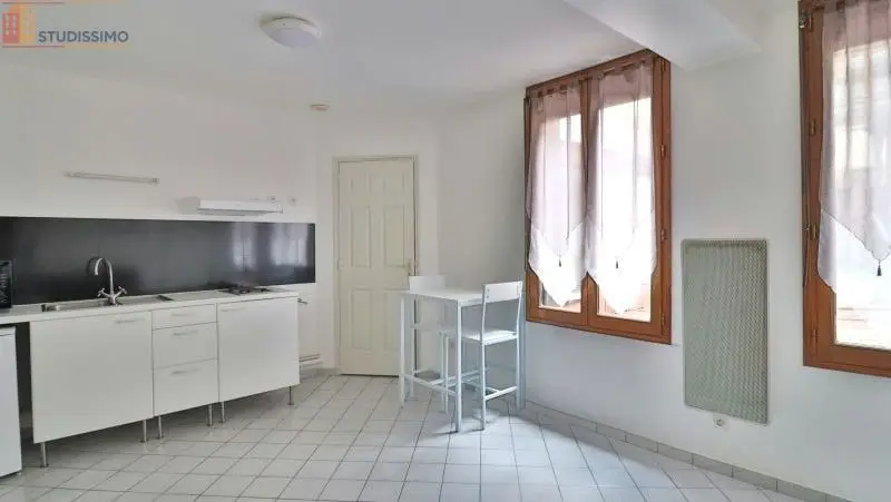 Studio meublé 24m² Troyes - Meublé, 1er étage - Photo 2