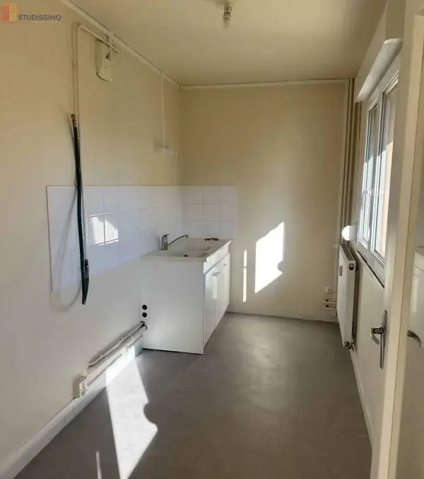 Studio 37m² Bar-sur-Aube - DPE D - Photo 3